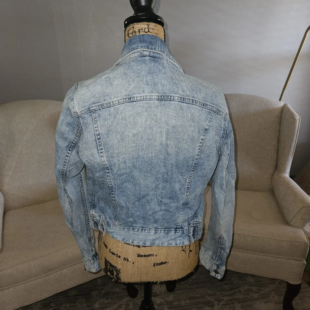 Light Blue Denim Jacket H&m - Picture 3 of 3